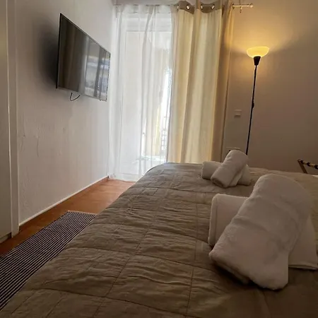 Comfort Living *