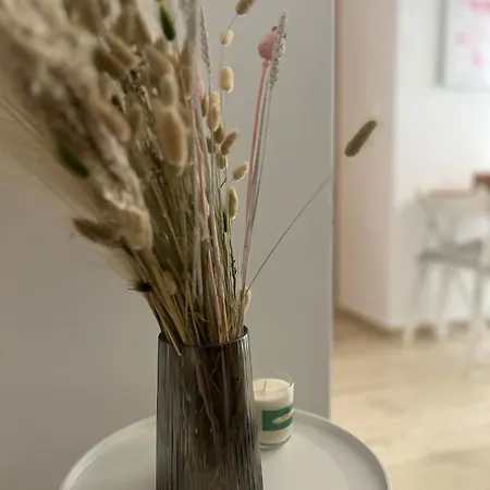 Comfort Living * Larissa